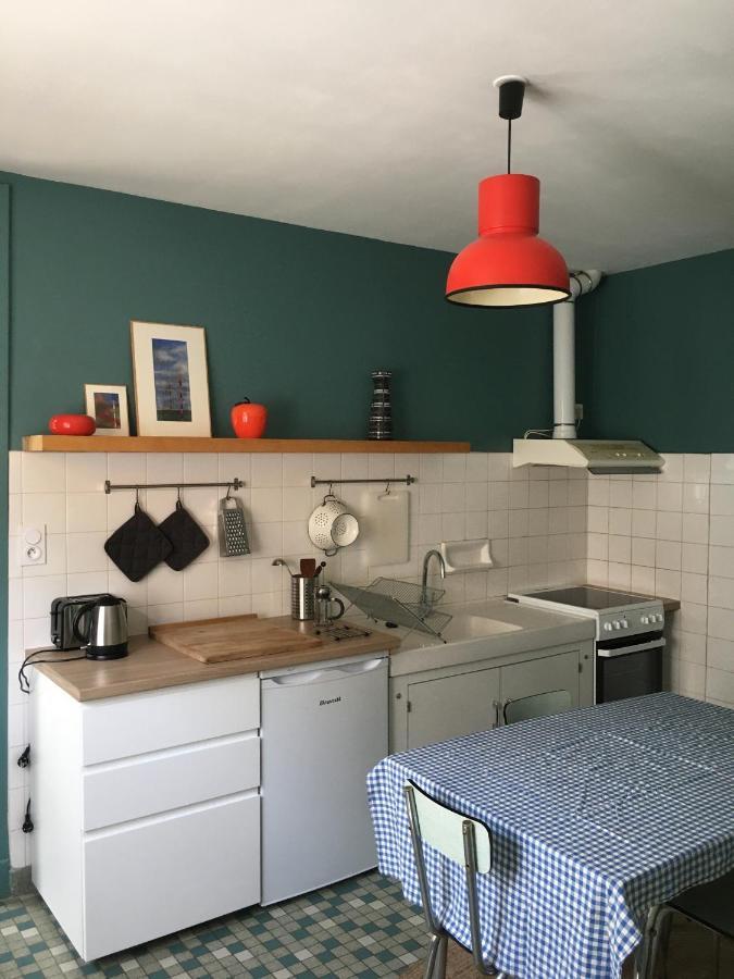 Charmant Appartement Sur Cour, Le Cerisier Bagnères-de-Bigorre Buitenkant foto